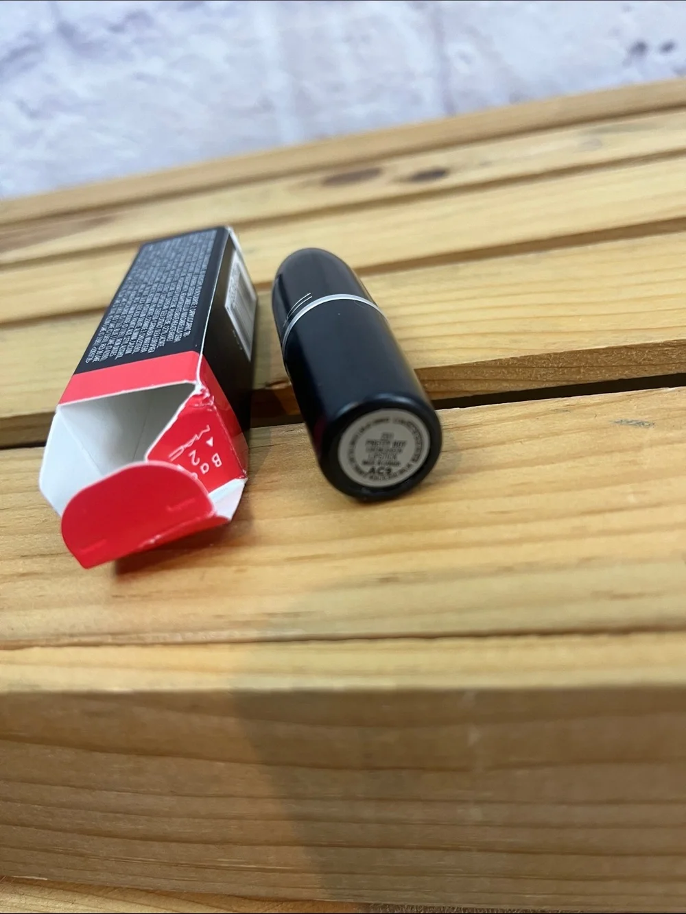 Mac Cremesheen Lipstick #231 Pretty Boy